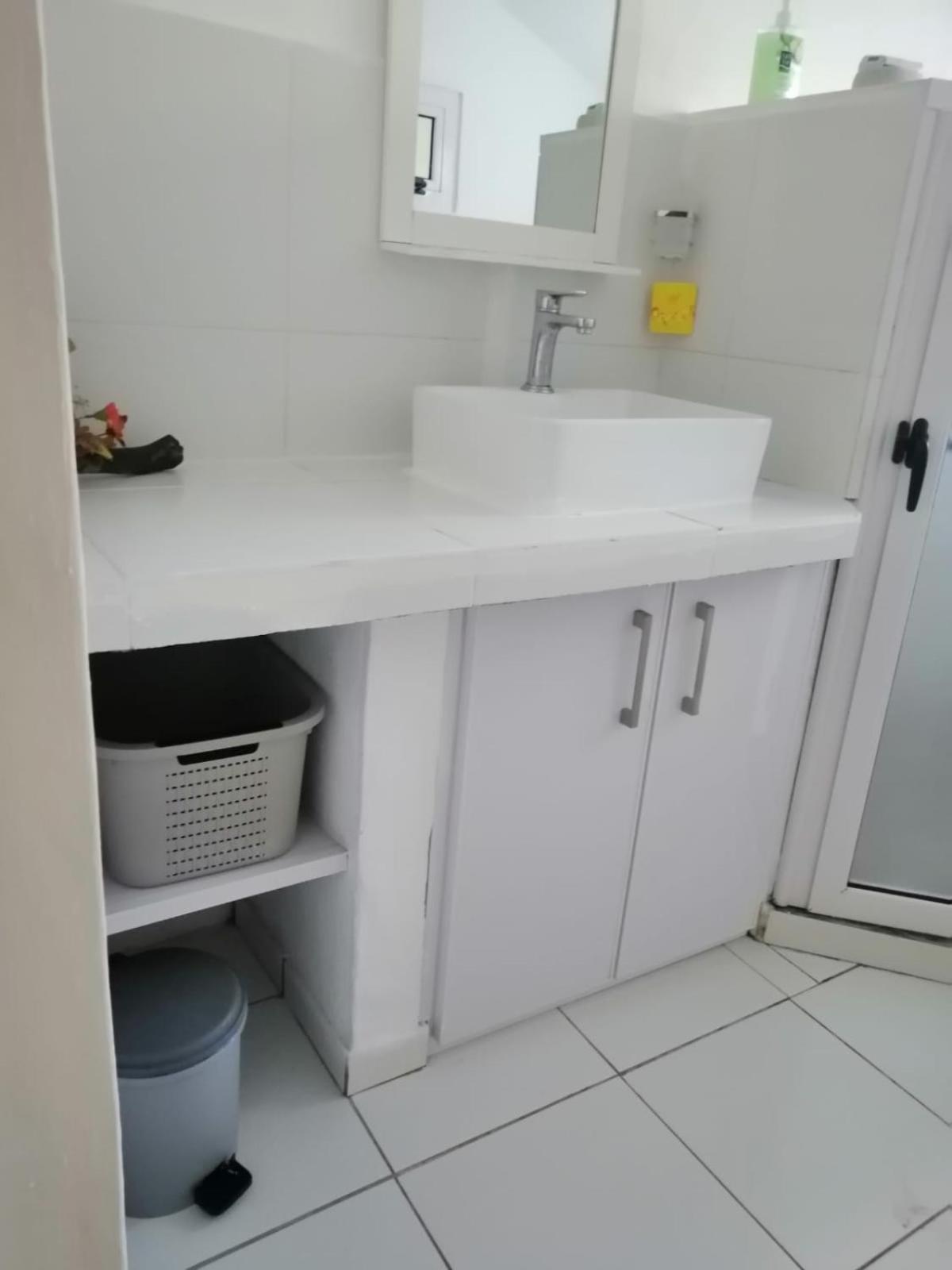 Koeuris Apartment La Gaulette Bilik gambar
