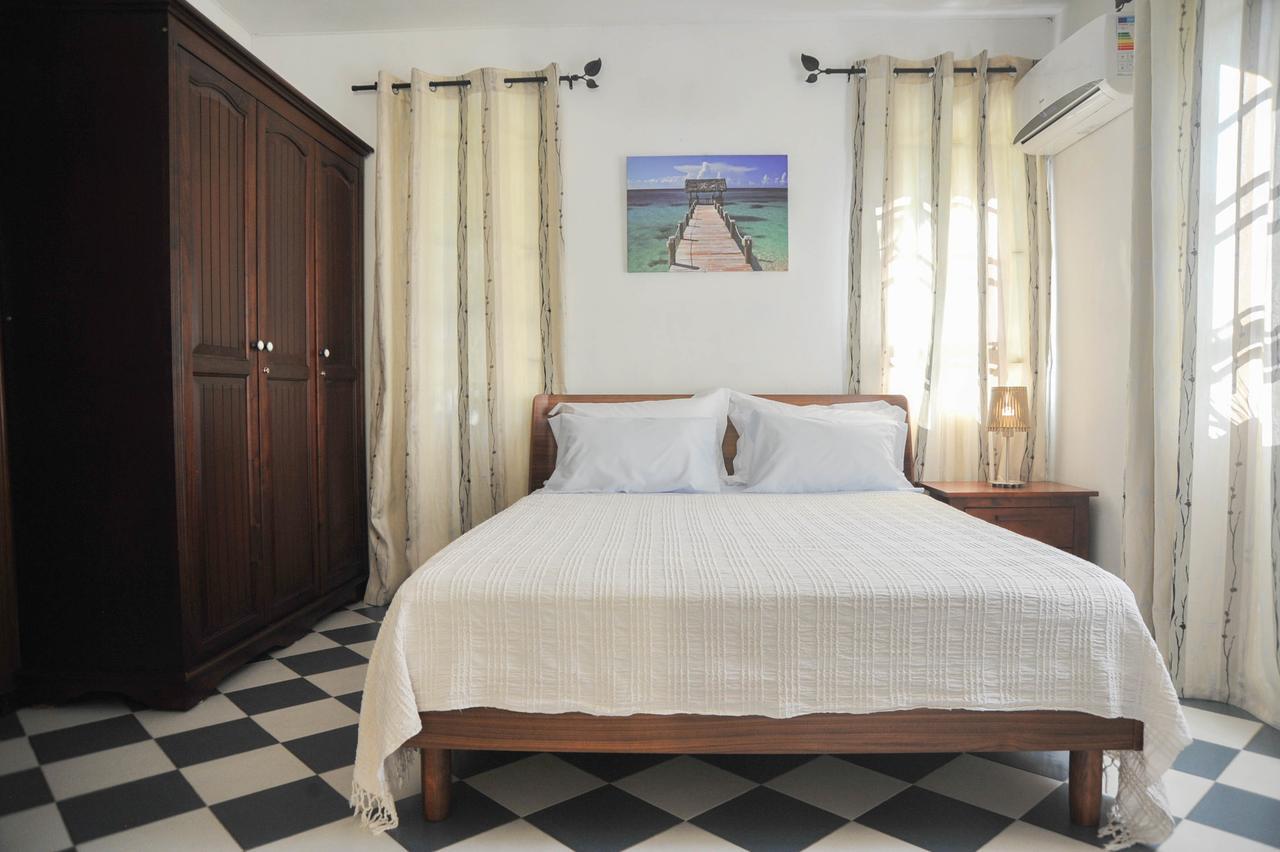 Koeuris Apartment La Gaulette Luaran gambar