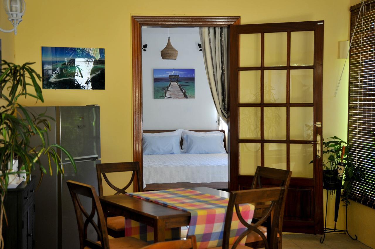 Koeuris Apartment La Gaulette Luaran gambar