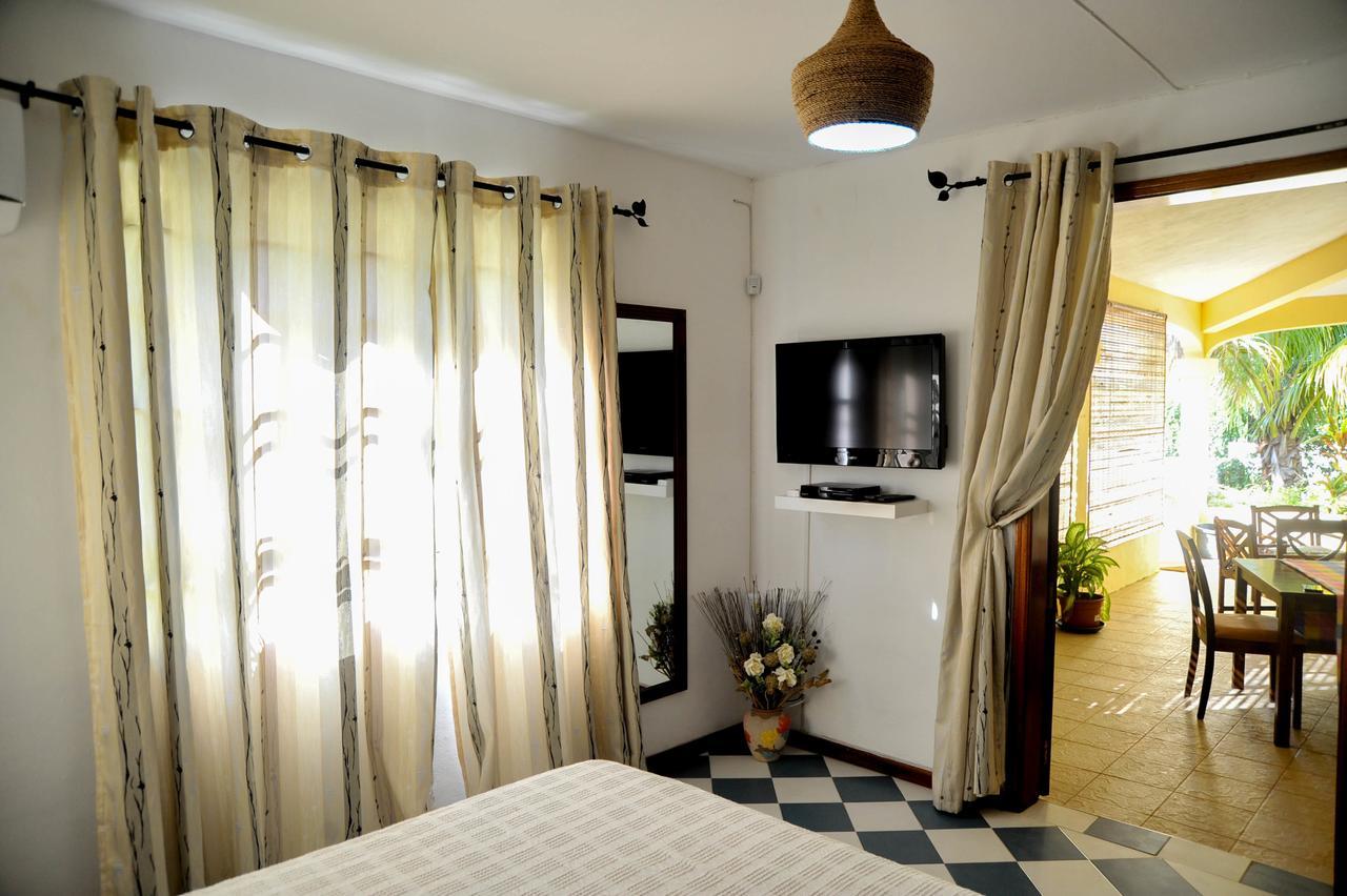 Koeuris Apartment La Gaulette Luaran gambar