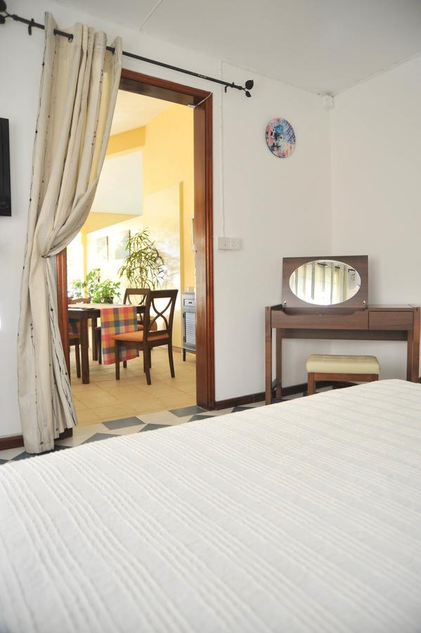 Koeuris Apartment La Gaulette Luaran gambar